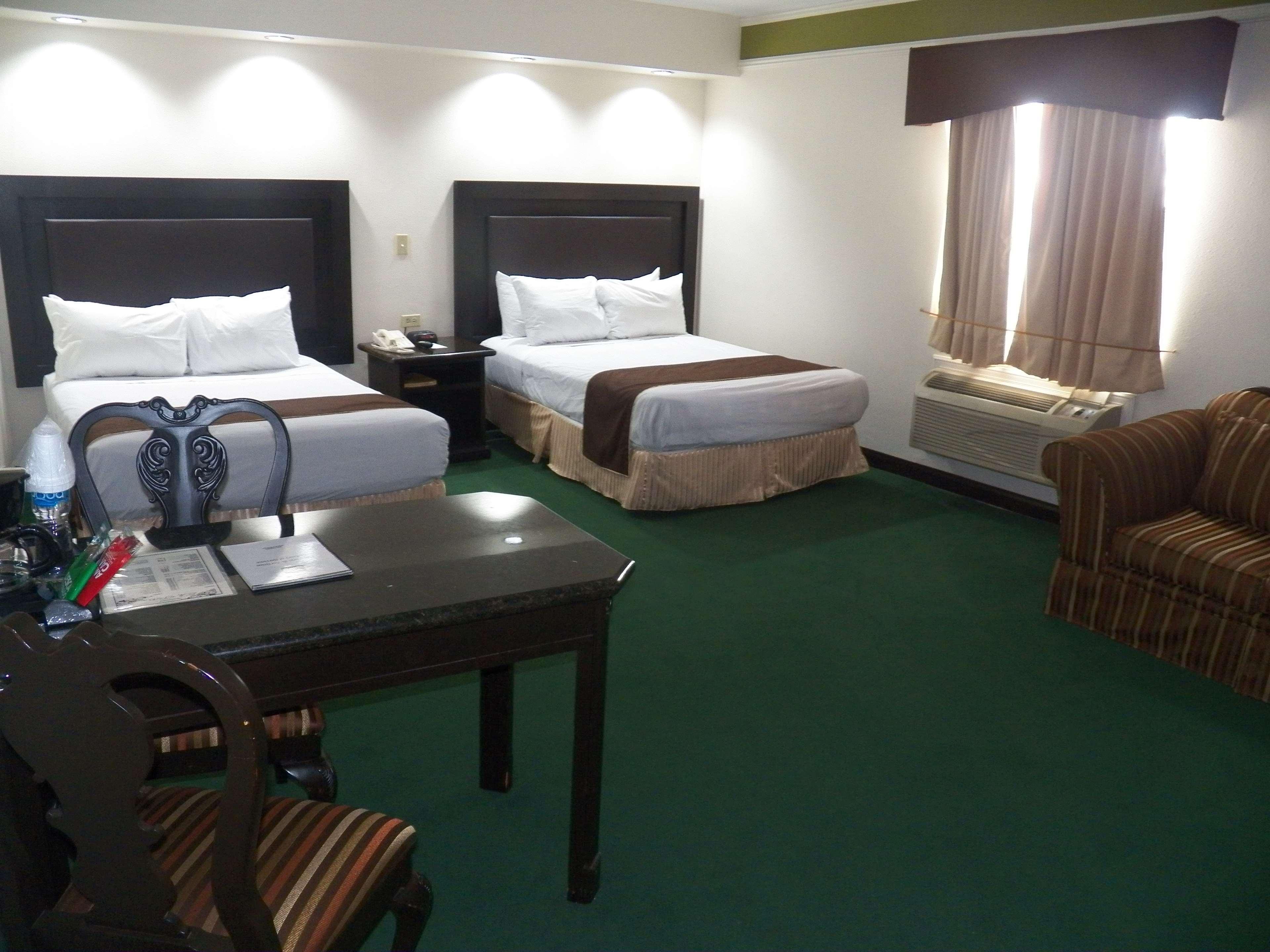 Best Western Hotel Plaza Matamoros Exterior foto