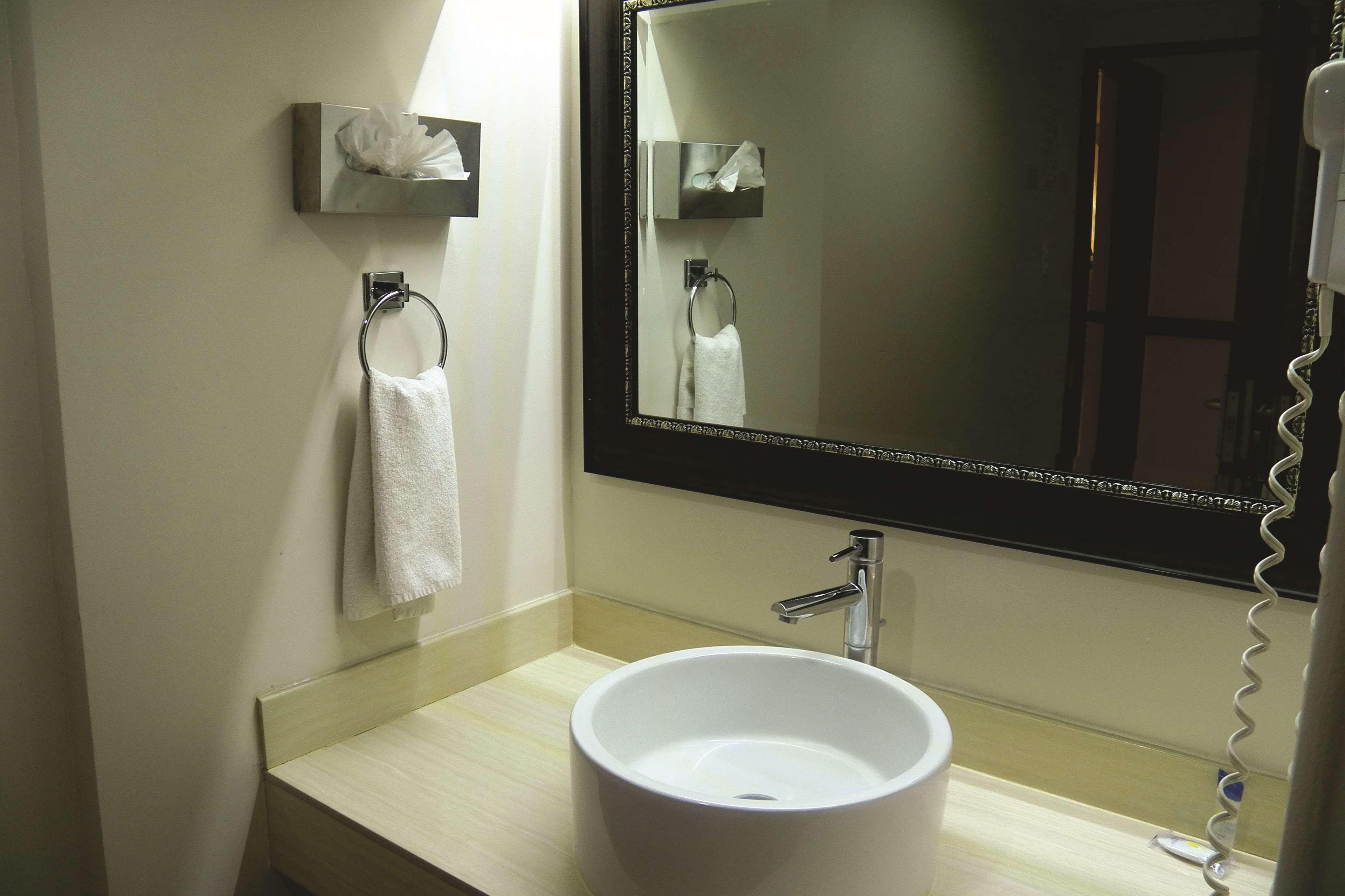 Best Western Hotel Plaza Matamoros Exterior foto
