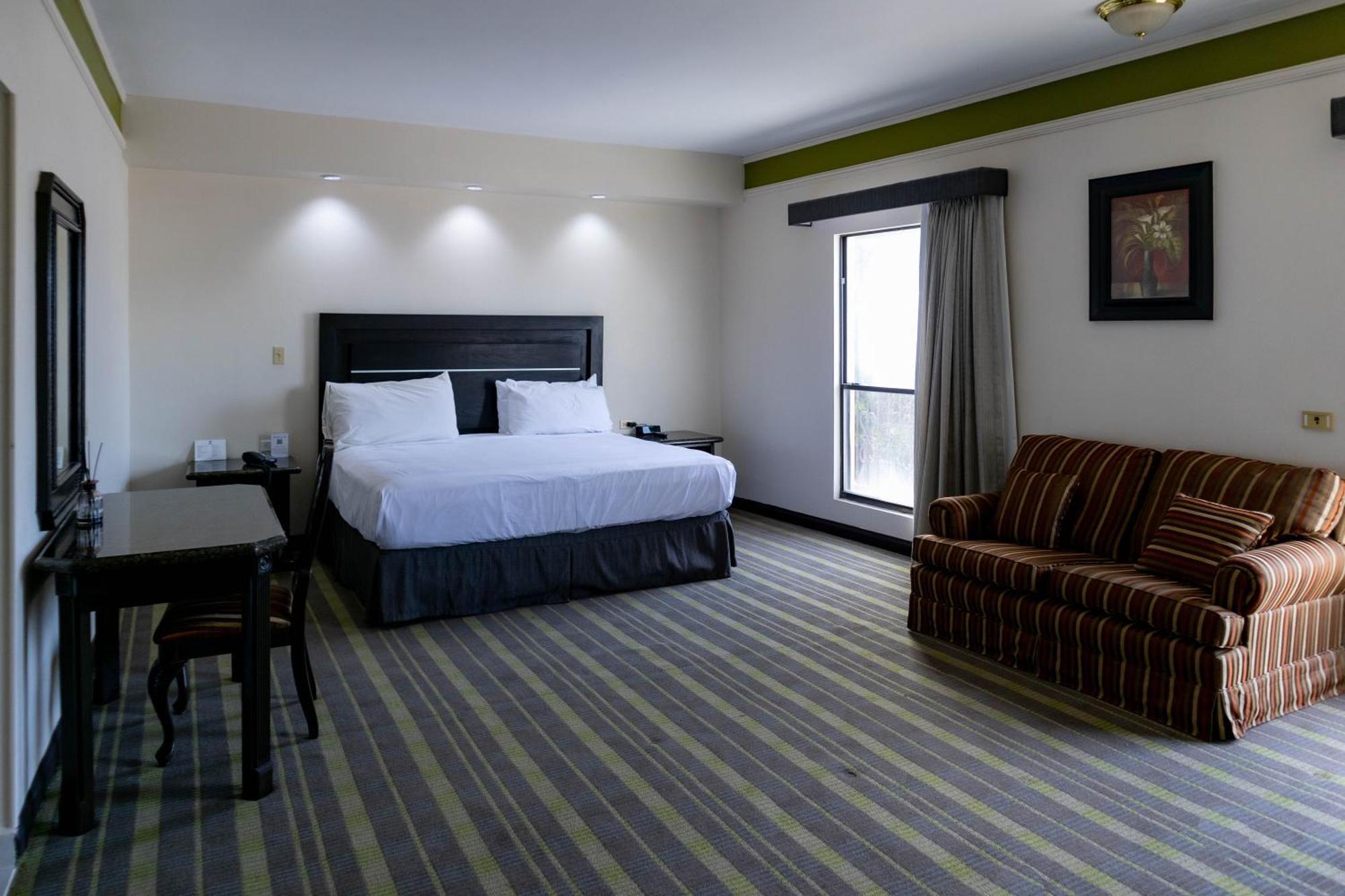Best Western Hotel Plaza Matamoros Exterior foto